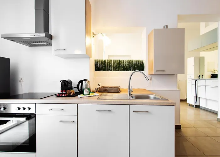 Apartments 4 You Red Star 8